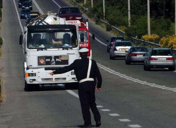Απαγόρευση κίνησης φορτηγών ωφέλιμου φορτίου άνω του 1,5 τόνου το Πάσχα