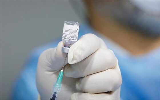 Μέσα στον Αύγουστο ξεκινούν οι εμβολιασμοί για τους 12 - 15 ετών